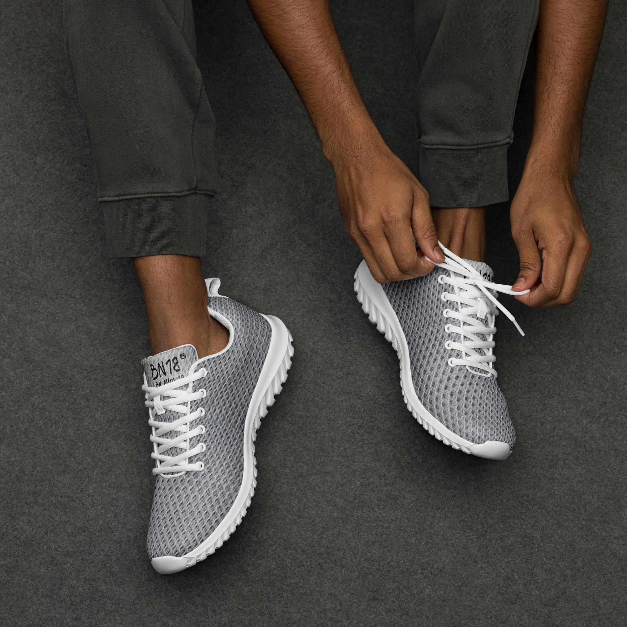 Zapatillas Plateadas Sneakers Unisex Detroit by BN18