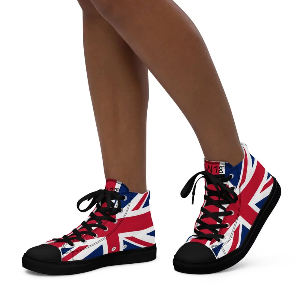 zapatillas de caña alta estilo All Star con diseño de unión jack